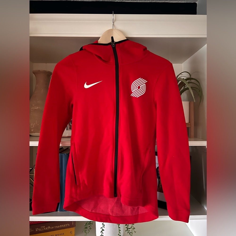 Womens S Nike Dri-Fit Trail Blazers zip-up sweatshirt